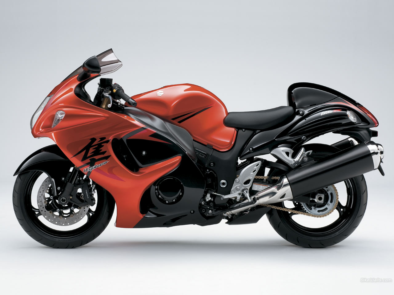 Suzuki Hayabusa GSX1300R 1280x960 c207 Tapety na pulpit